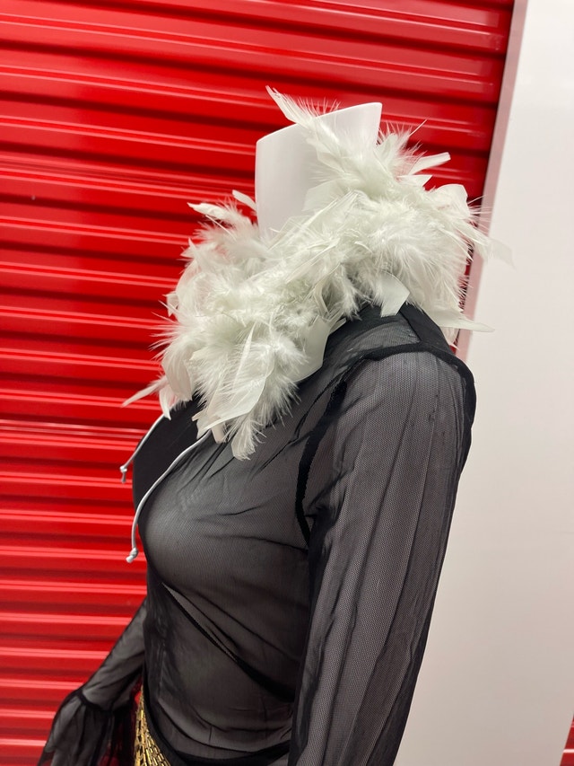 Vintage White Feather Boa Collar