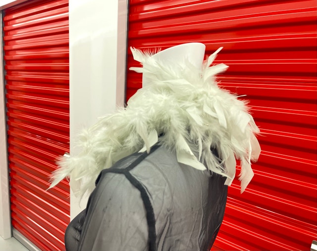 Vintage White Feather Boa Collar - photo 3