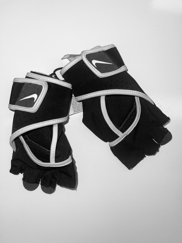 Nike “Just Do It” Women’s Training Gloves