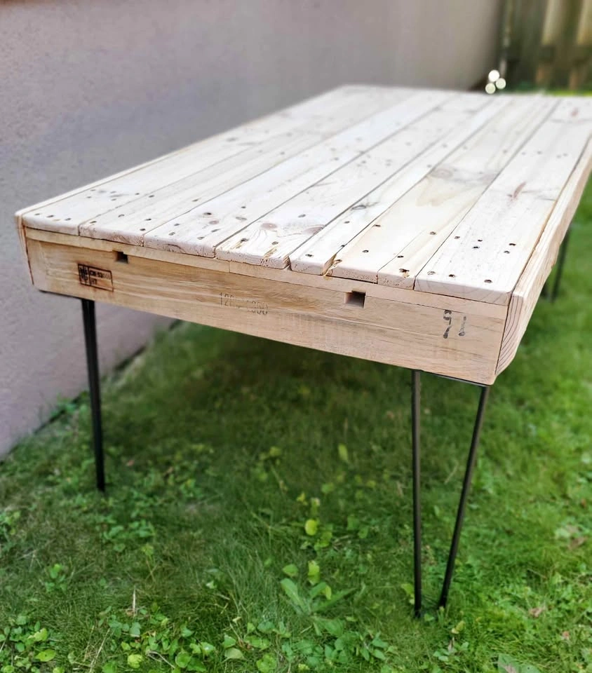 Handmade Pallet Wood Coffee Table