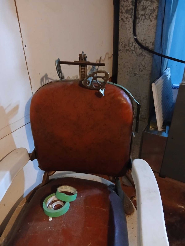 Koken Barber Chair