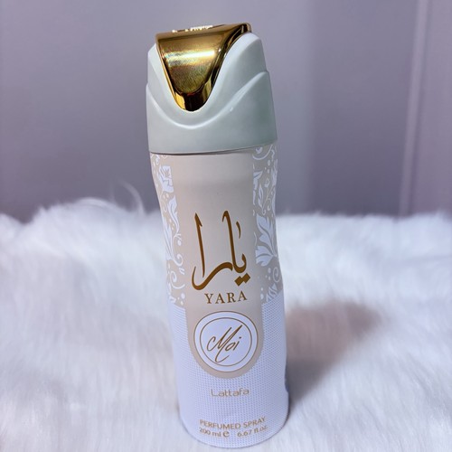 Lattafa Yara Moi Perfumed Spray 200 ml 6.67 fl oz