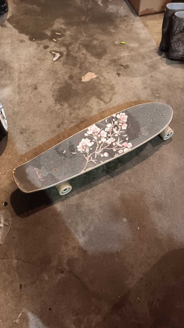 skateboard