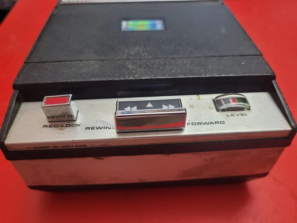 Vintage Norelco Carry-Corder 150 Cassette Recorder EL3302 - photo 2