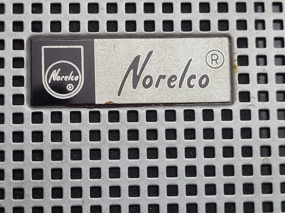 Vintage Norelco Carry-Corder 150 Cassette Recorder EL3302 - photo 3