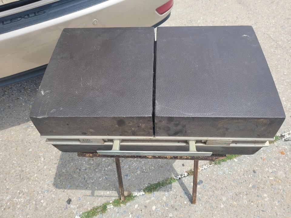 Old Vintage Portable Turntable RARE EmiScope 1966 - photo 3