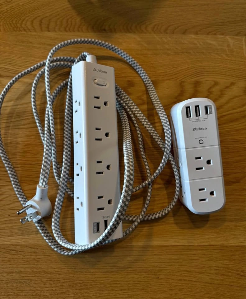 Surge Protector Power Bar & USB Outlet Extender
