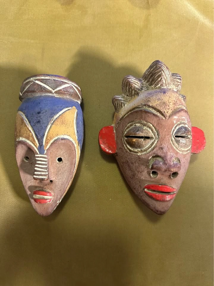 Small Masks from South Africa - photo 3