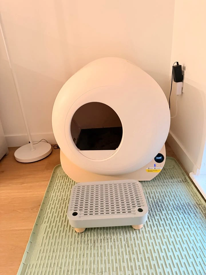 Self cleaning litter box - photo 2