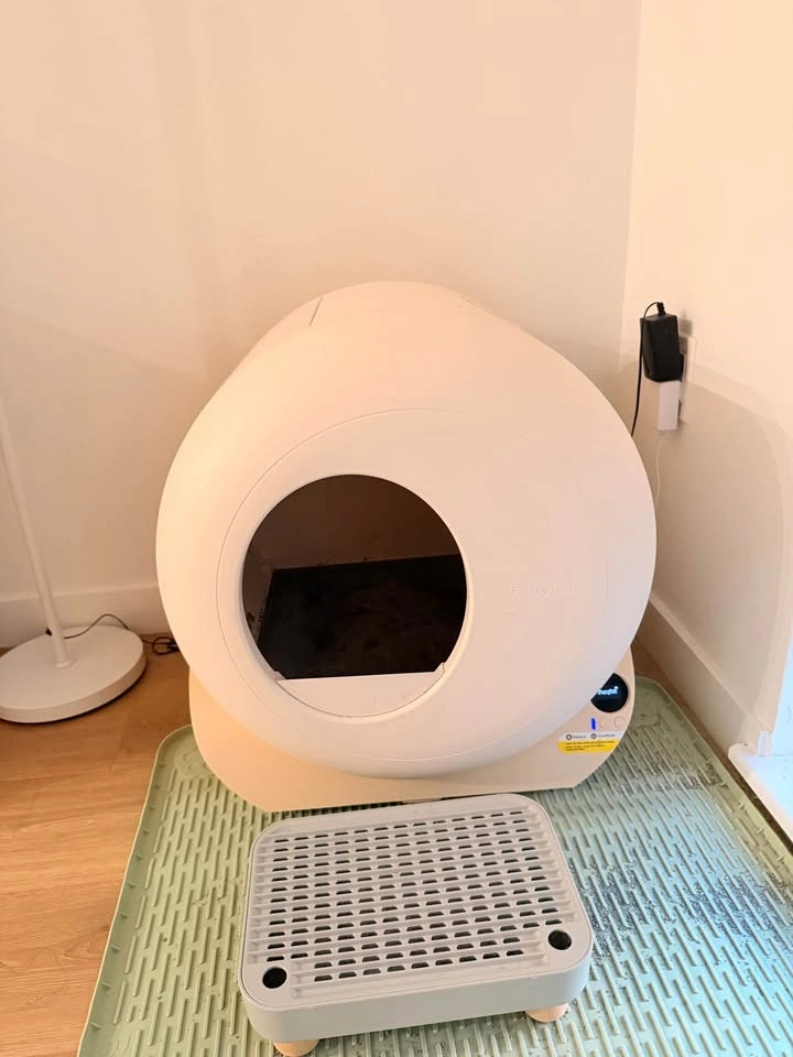 Self cleaning litter box - photo 3
