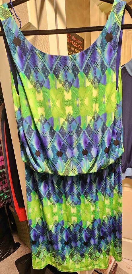 London Times Size 16 Geometric Print Sleeveless Dress