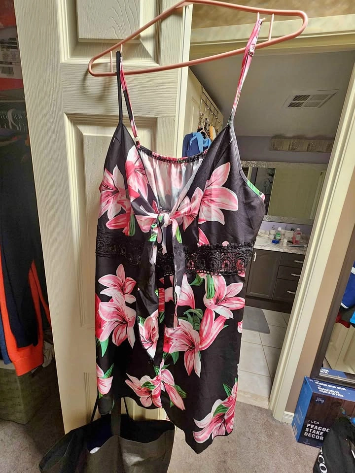 Floral Tie-Front Romper Shein 3x