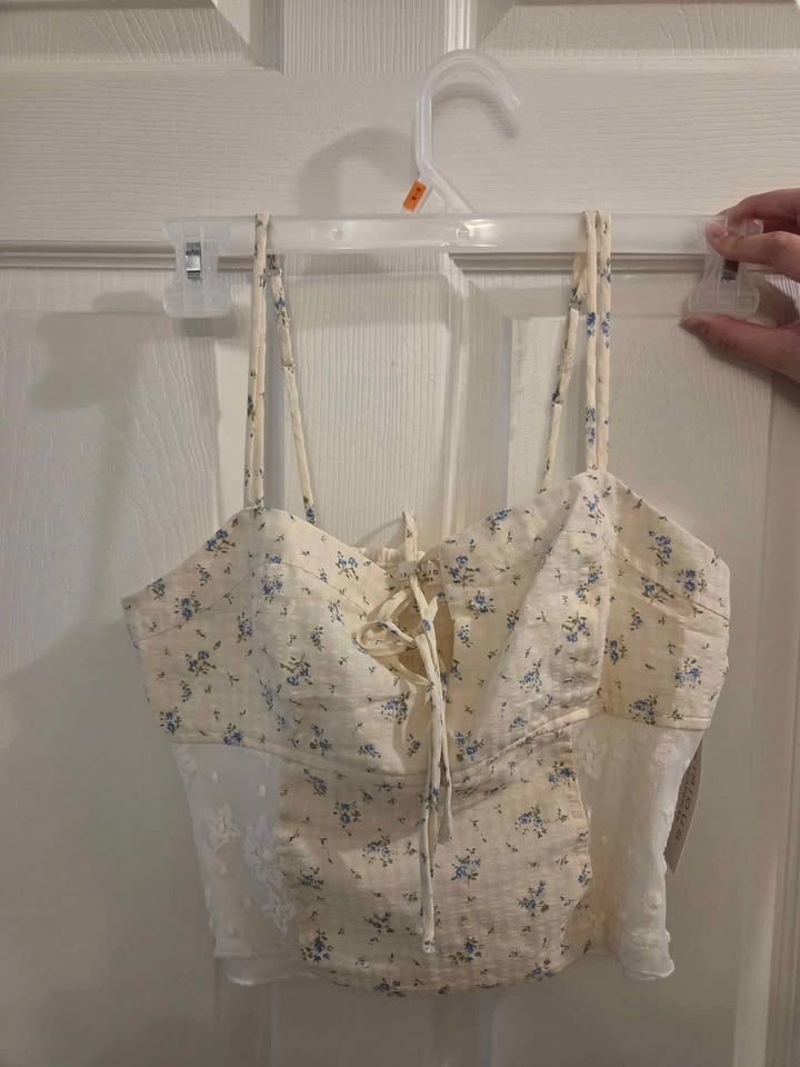 Women's Cute Summer Top - photo 3