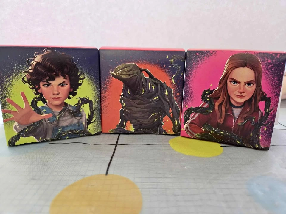 $5 Stranger Things x Mcdonald's Happy Meal Toys