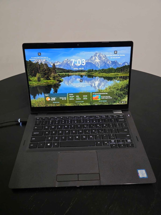 Dell Latitude 5300 2-in-1 Laptop - photo 5