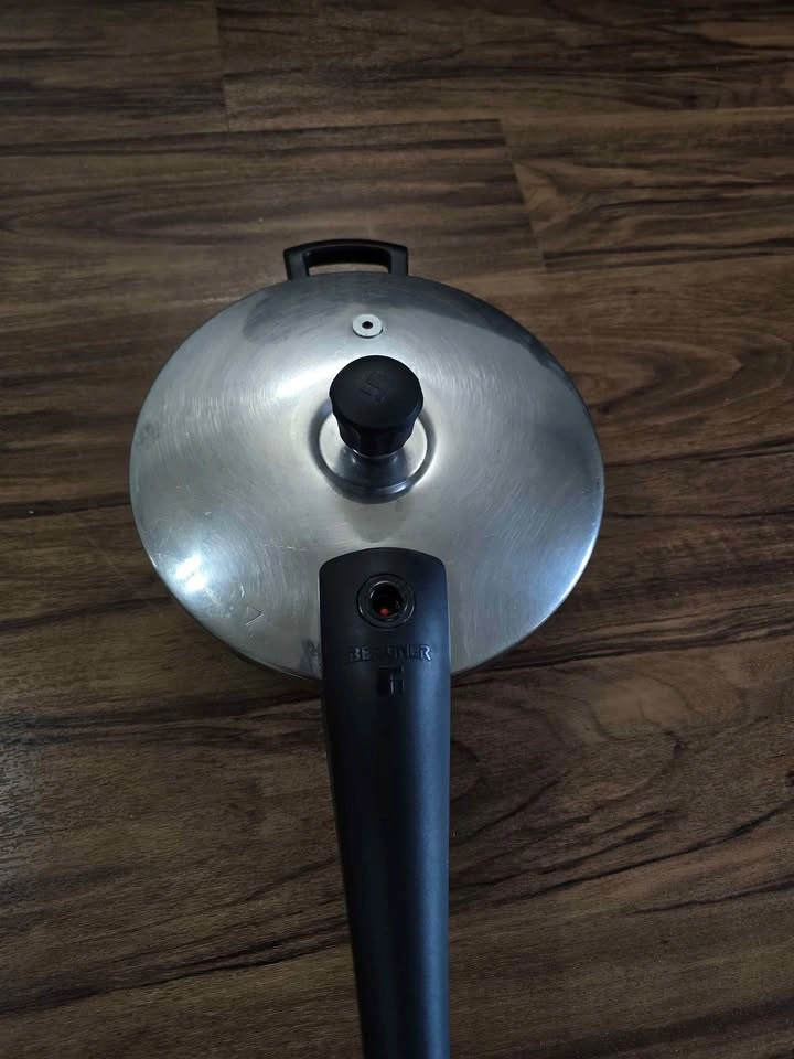 Bergner argent triply pressure cooker 2.5 ltr - photo 2