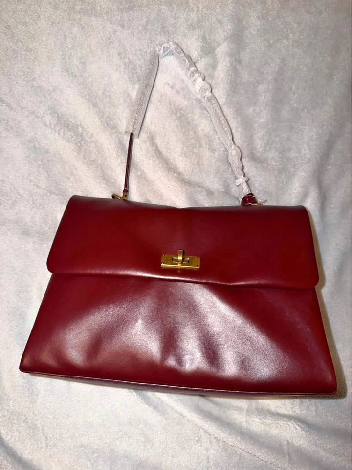 Charles and Keith Purse satchel Bag