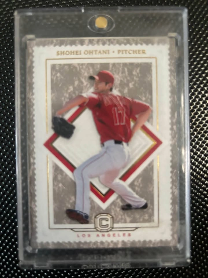 Great Ohtani Card 28/99 Rookie - Great Investment! - photo 3