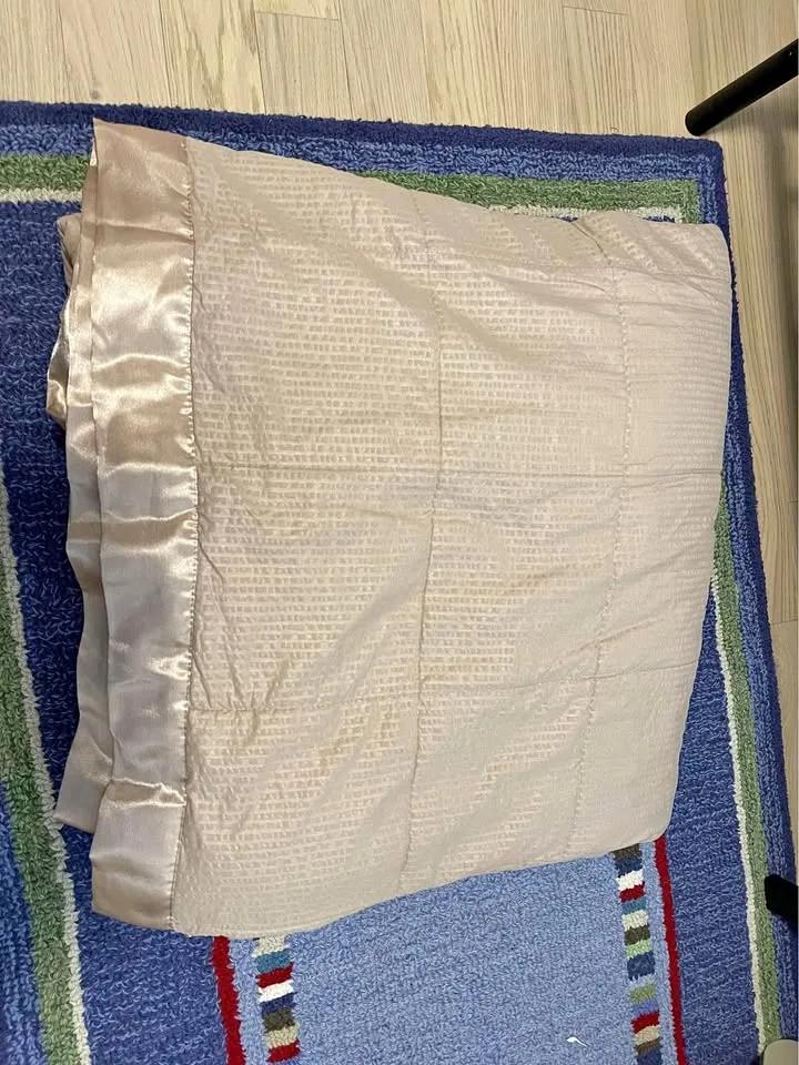 2 blanket suitable for queen / king size bed thumbnail
