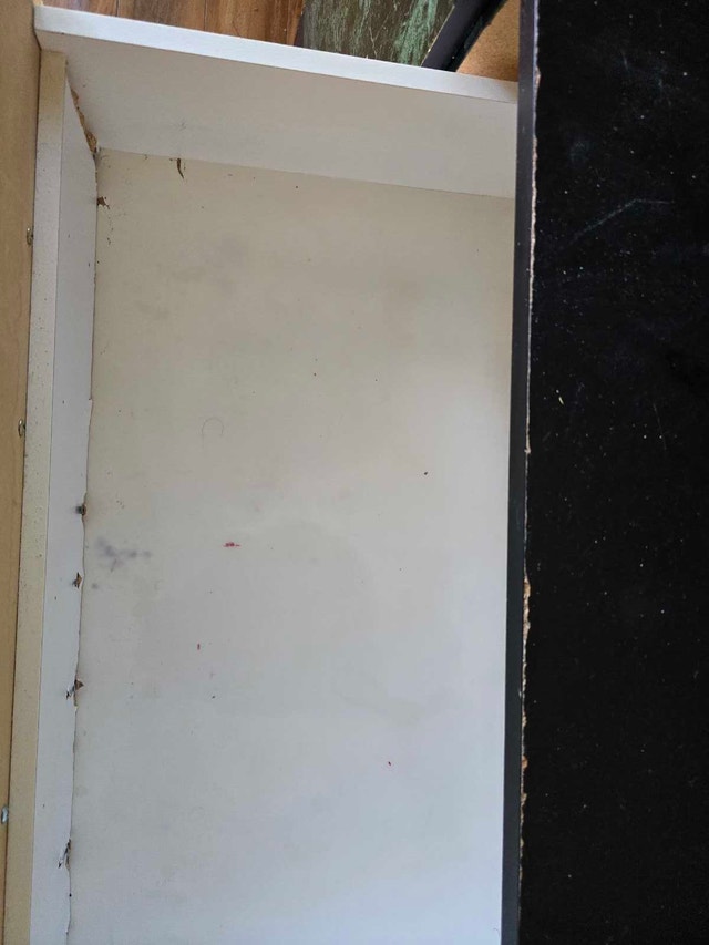 Used dresser with 1 night table - photo 3