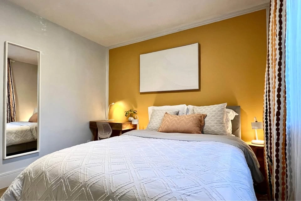 Private room for rent - photo 3