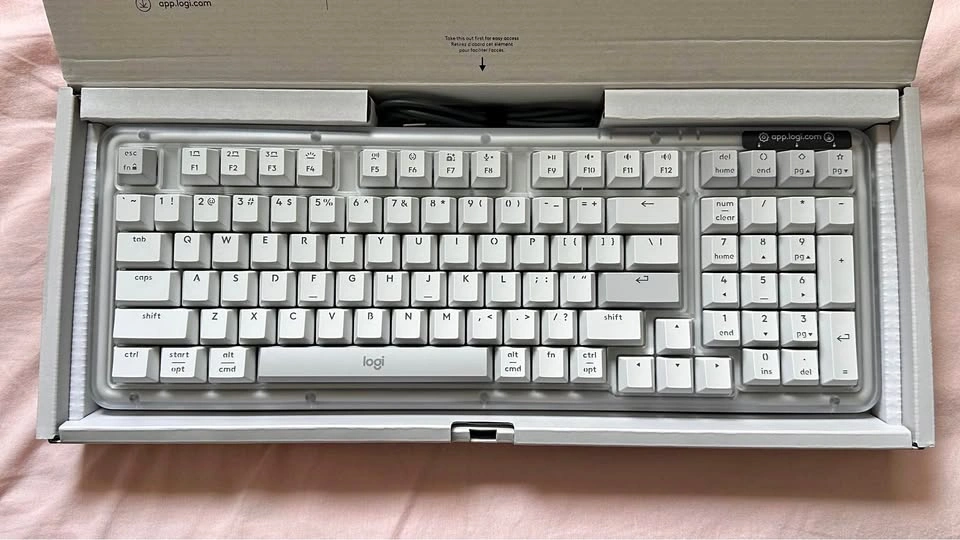 Logitech Alto Keys K98M Wireless Mechanical Keyboard