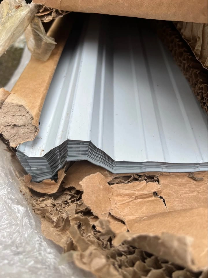VEVOR Metal Corrugated Roofing Panels White 25Pack 5ft - photo 2
