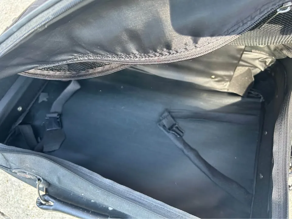 Black Suitcase with Handle image indicator(7)