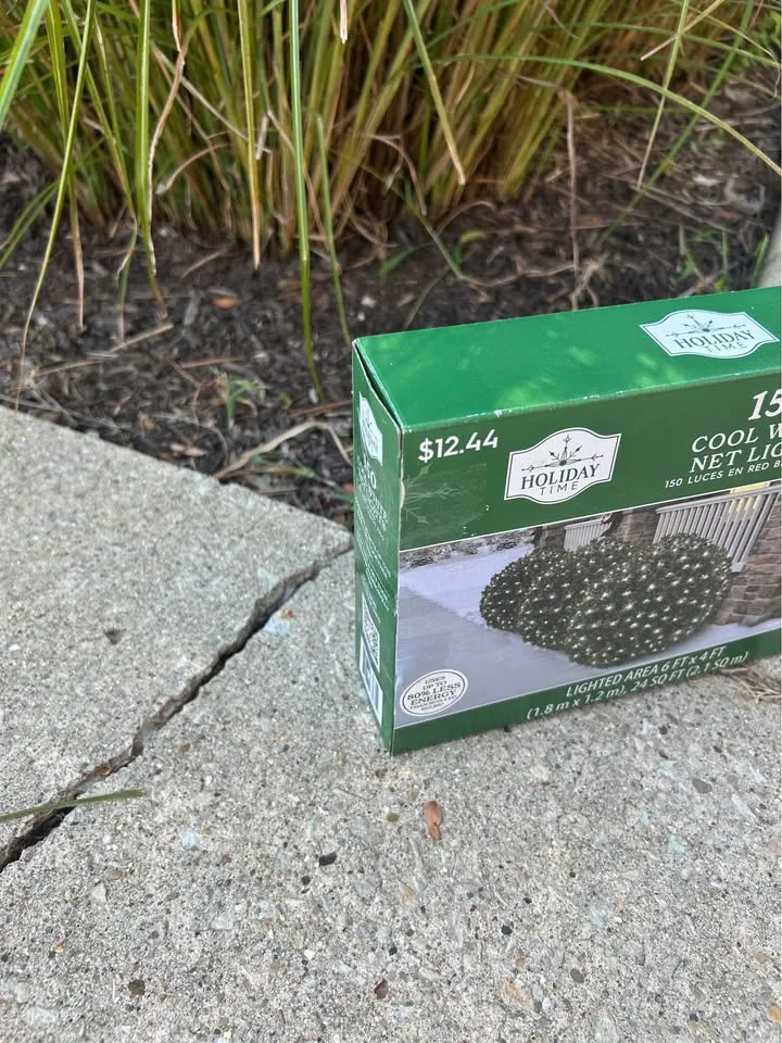 150 White Net Christmas Lights image indicator(2)