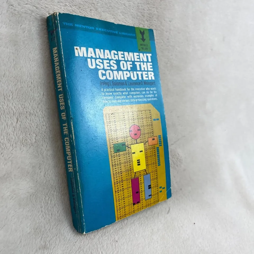 Management Uses Of The Computer by Irving I. Solomon PB image indicator(2)