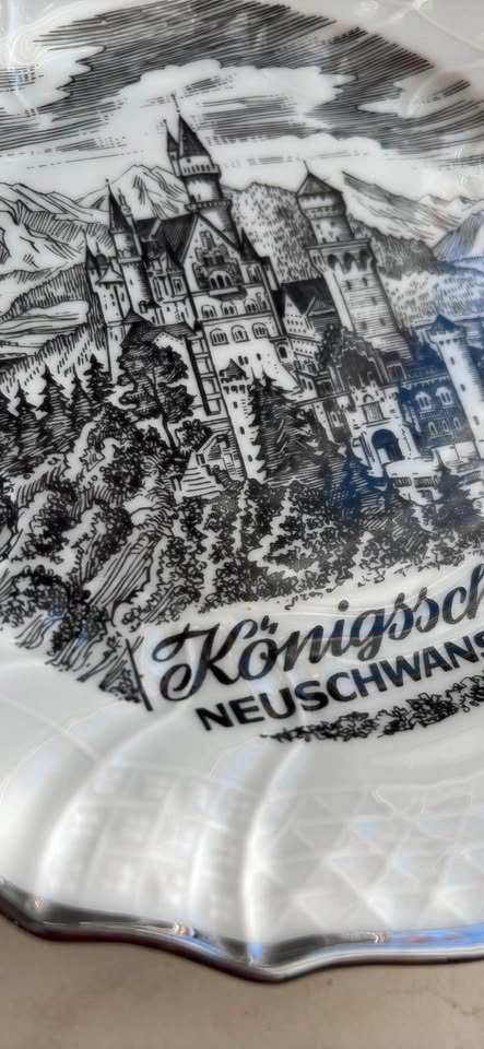 Vintage Neuschwanstein Castle Decorative Plate - photo 3