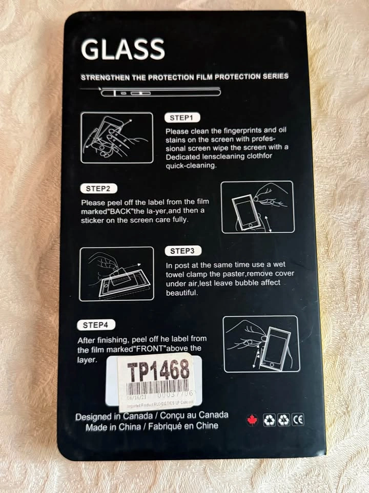 iPhone 14 Pro Max screen protector - photo 2