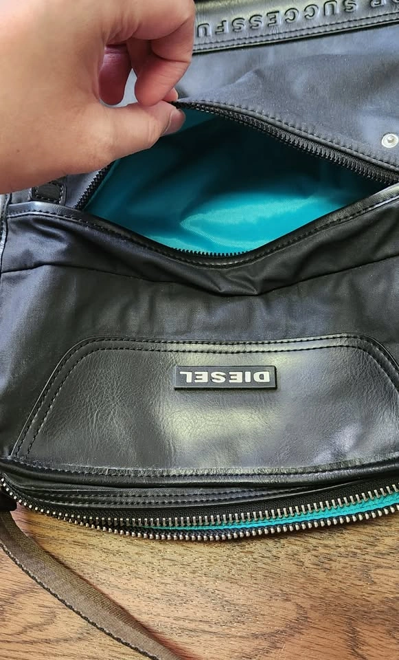 Diesel Crossbody Shoulder Messenger Bag - photo 4