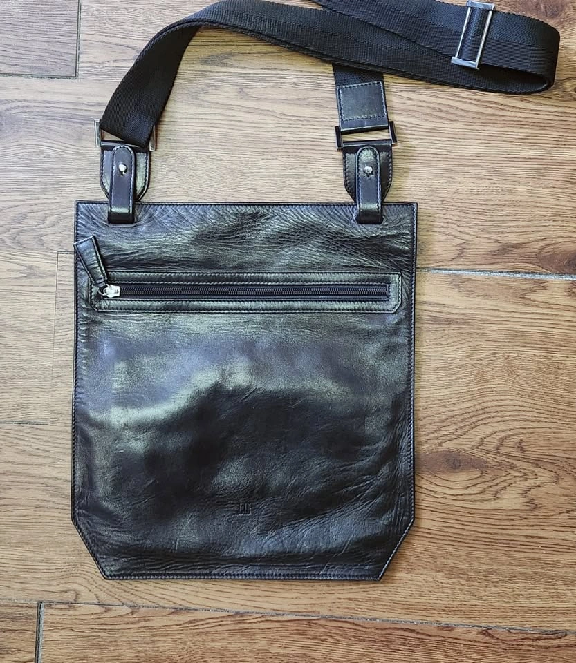 Dunhill Slim Leather Portfolio / Doc Holder