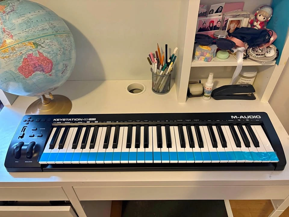 M-Audio Keystation 49 MK3 USB MIDI Keyboard Controller