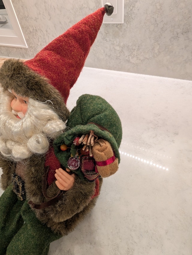 Santa Clause with Toy Sack and Teddy Bear - photo 5
