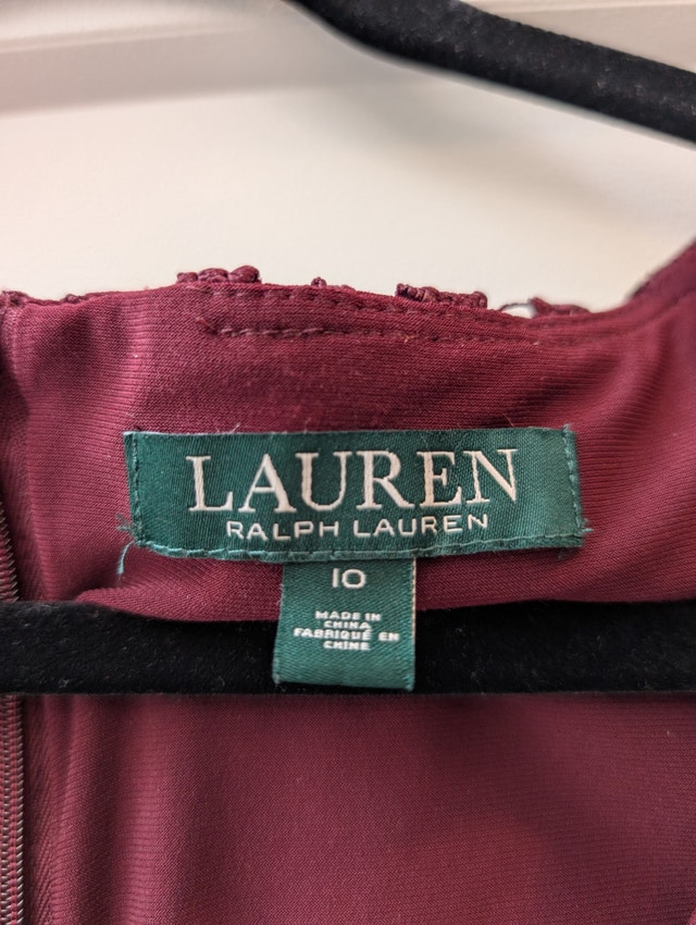 Lauren Ralph Lauren Floral Purple Dress with V-Neck Size 10 - photo 2