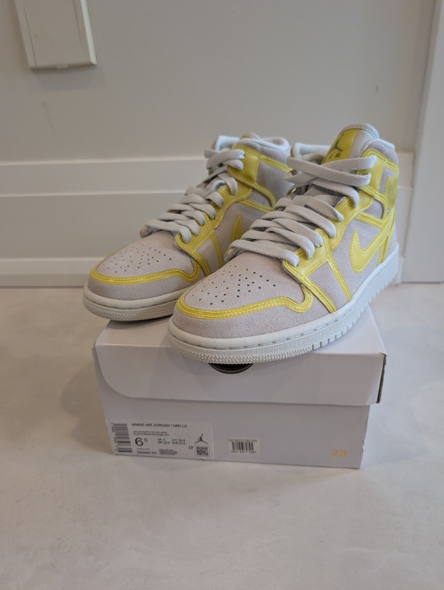 NIB Air Jordan 1 Mid LX ‘Off White Opti Yellow Womens 6.5