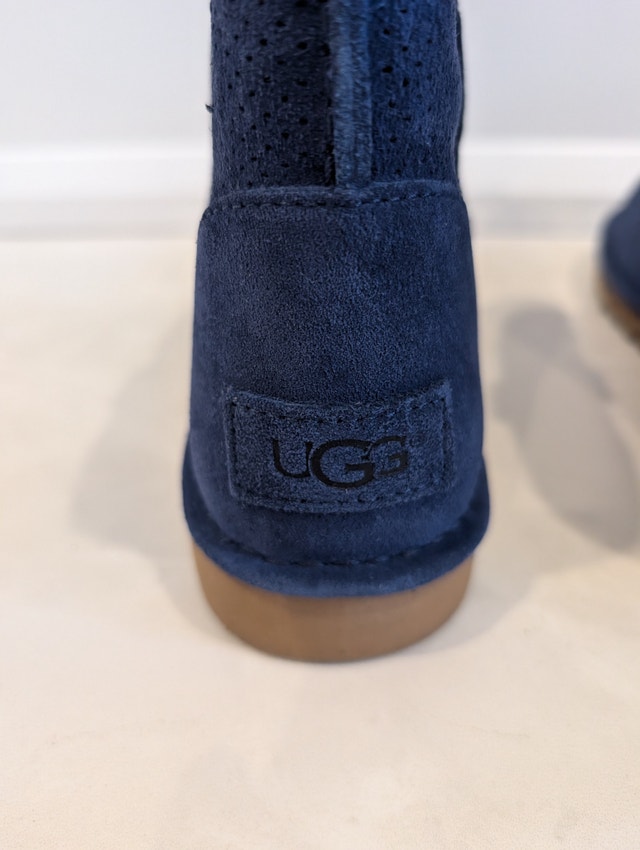 NIB UGG Australia Classic Unlined Mini Perf Blue Boots Size 7 - photo 4