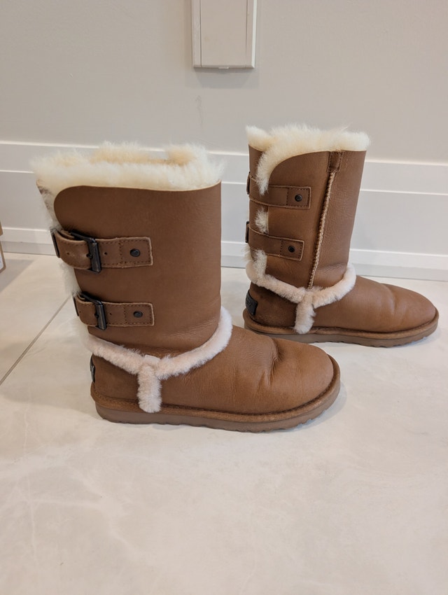 UGG Australia Skylah Sheepskin Boots Vintage Chestnut Size 6 - photo 4