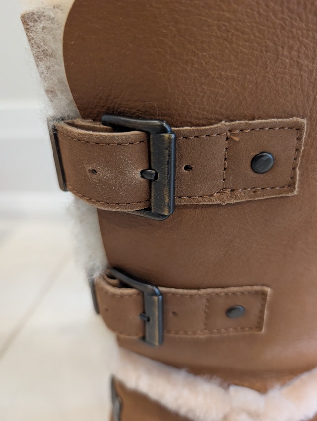 UGG Australia Skylah Sheepskin Boots Vintage Chestnut Size 6 - photo 5