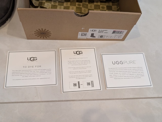 New UGG Australia Classic Short Sheepskin Boots Grey Size 6 - photo 3