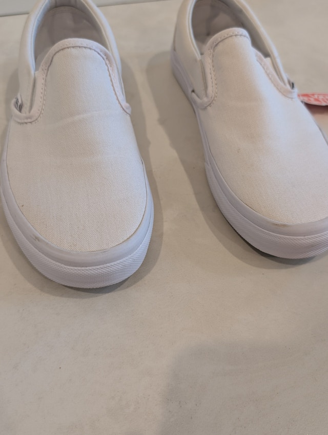 Vans White Slip-On Skate Shoe Mens 5 Womens 6.5 - photo 3