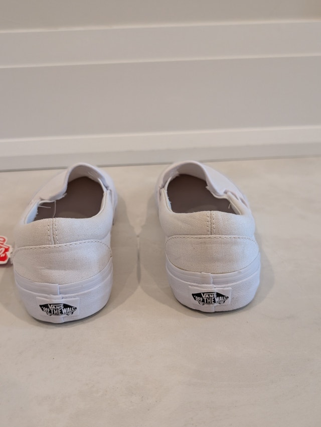 Vans White Slip-On Skate Shoe Mens 5 Womens 6.5 - photo 5