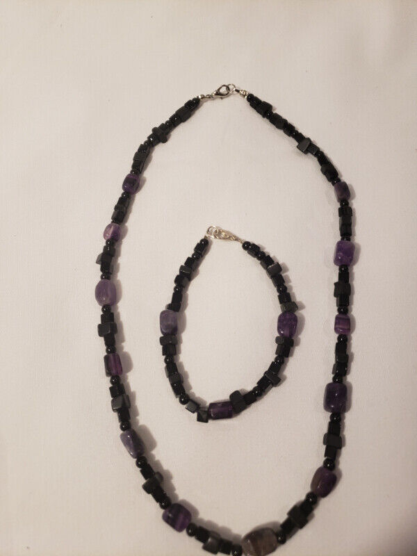 Amethyst and onyx handmade necklace and bracelet set