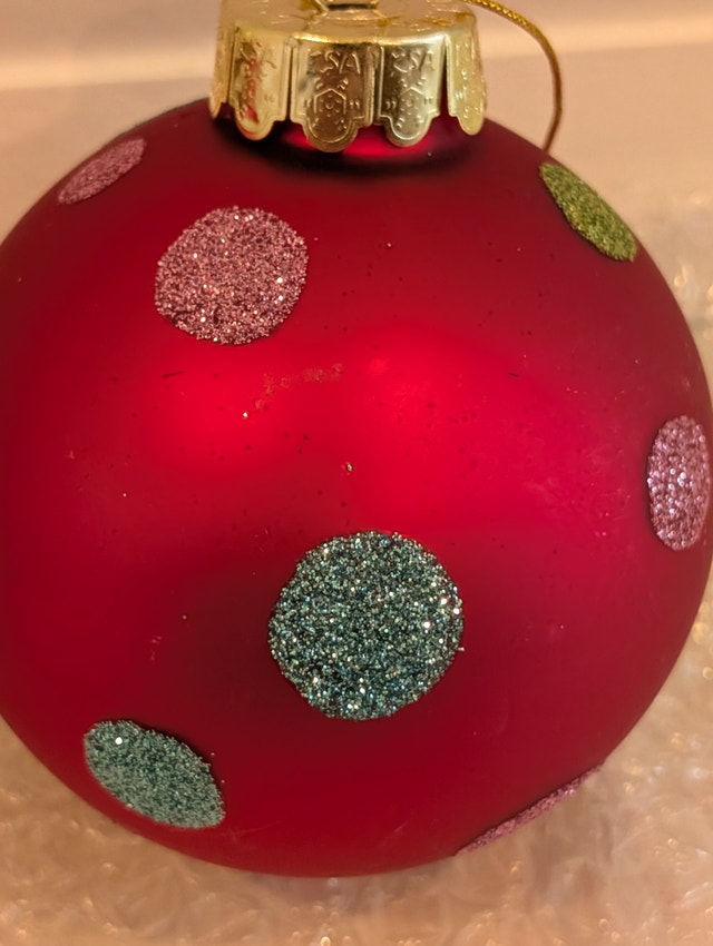 2 Kurts Adler Inc Pink and Sparkly Ornaments - photo 4