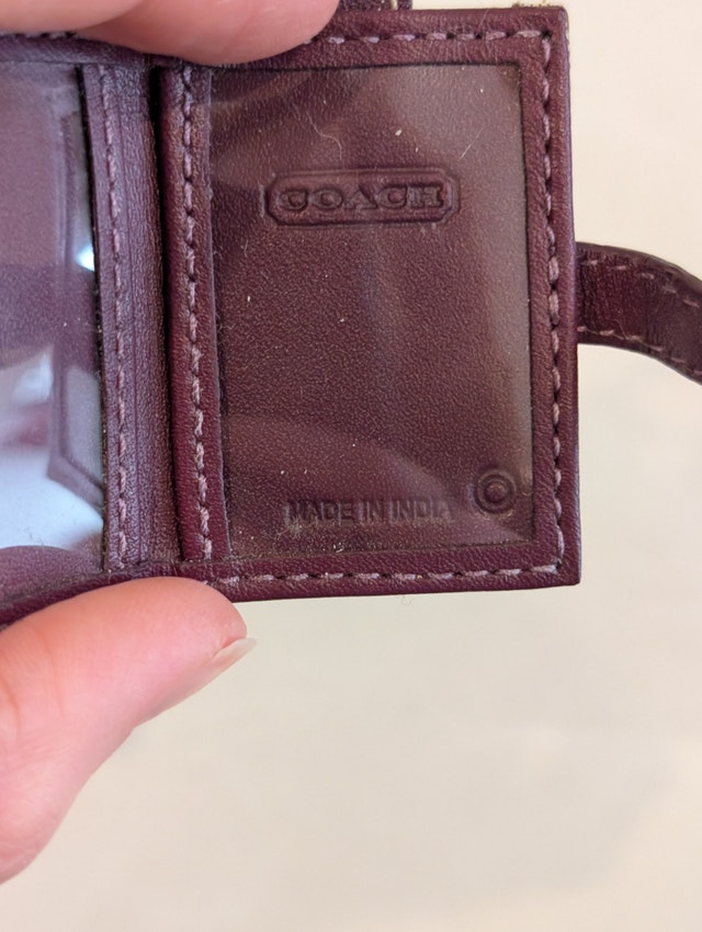Coach Vtg Y2K Brown Signature C Picture Photo Frame Key Chain - photo 3