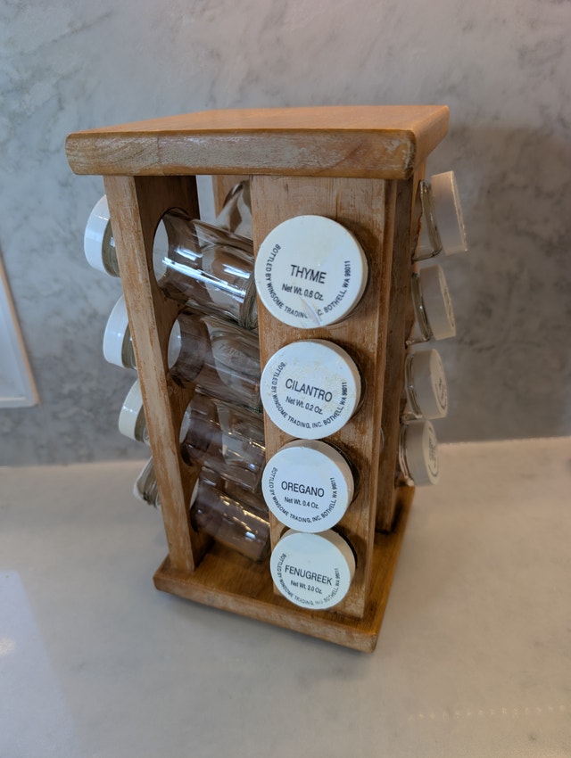 Vintage Winsome Wood Rotating Wooden Spice Rack with Glass Jars