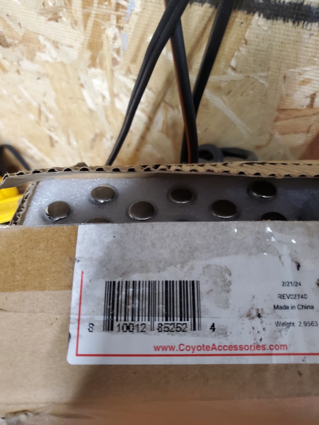 Set of ford f150 lug nuts - photo 3