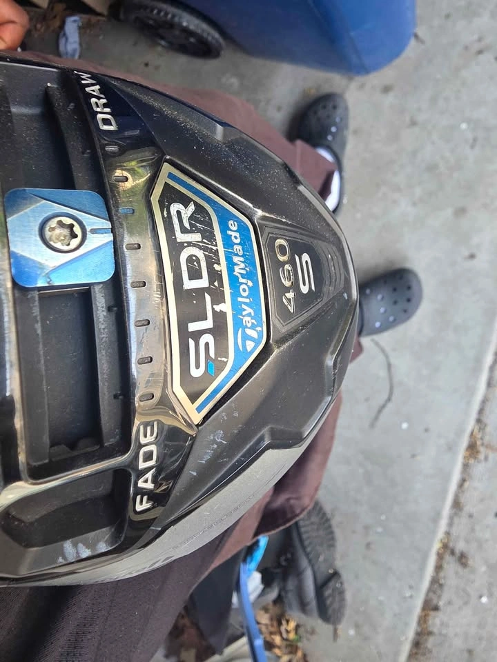 Taylormade sldr driver dented - photo 2